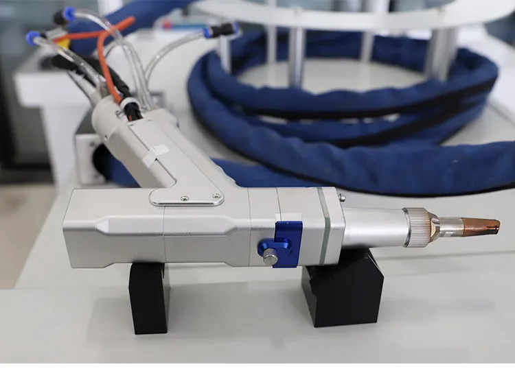 1000W 2000W Fiber Laser Welder Handheld Portable Laser Welding Machine for Stainless Steel Metal Jewelry Aluminum