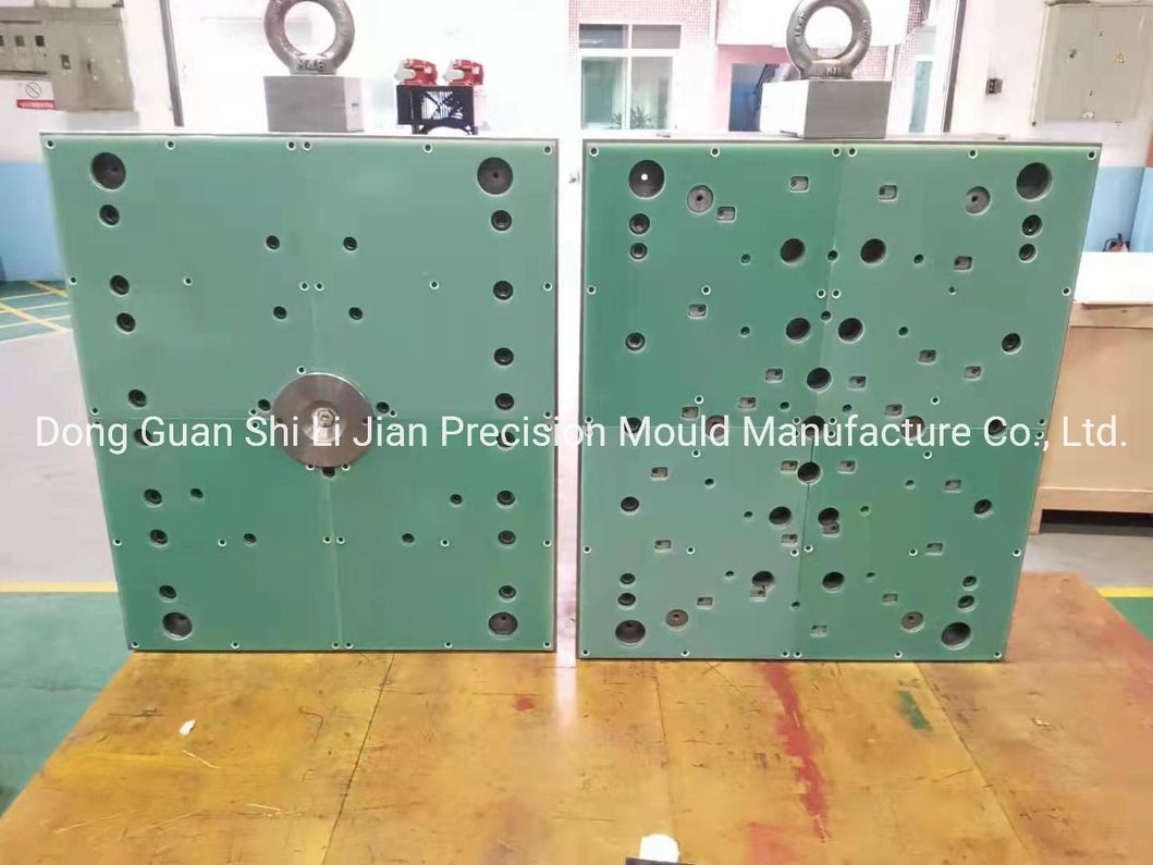 Auto Parts/Overmolding/Injection Mould/Plastic Mould
