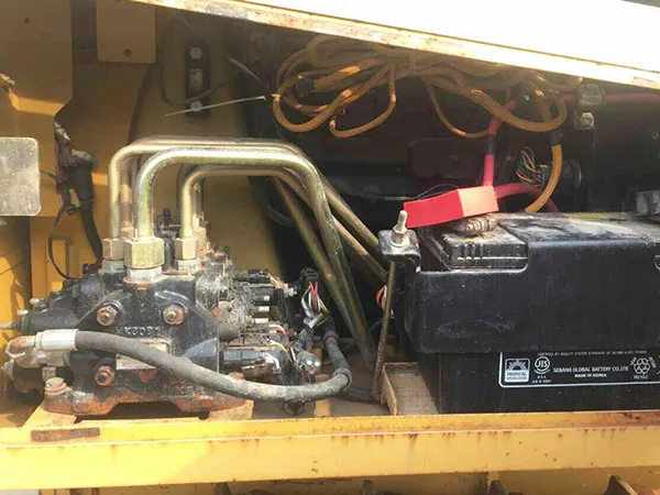 Bulldozer D5 Used Mini Crawler Bulldozer D4h Second Hand D4 D5 D6 D7 Bulldozer Dozers for Sale From Japan