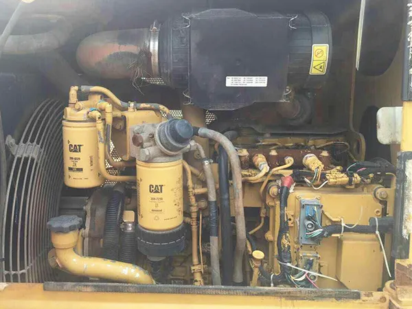 Bulldozer D5 Used Mini Crawler Bulldozer D4h Second Hand D4 D5 D6 D7 Bulldozer Dozers for Sale From Japan