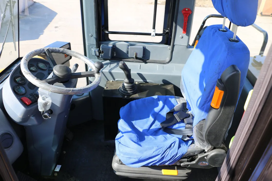 China Factory Price Luqing CE Certified Articulated Compact Zl50 5ton Farm Bucket Shovel Construction Equipment Machinery Small Mini Big Wheel Loader