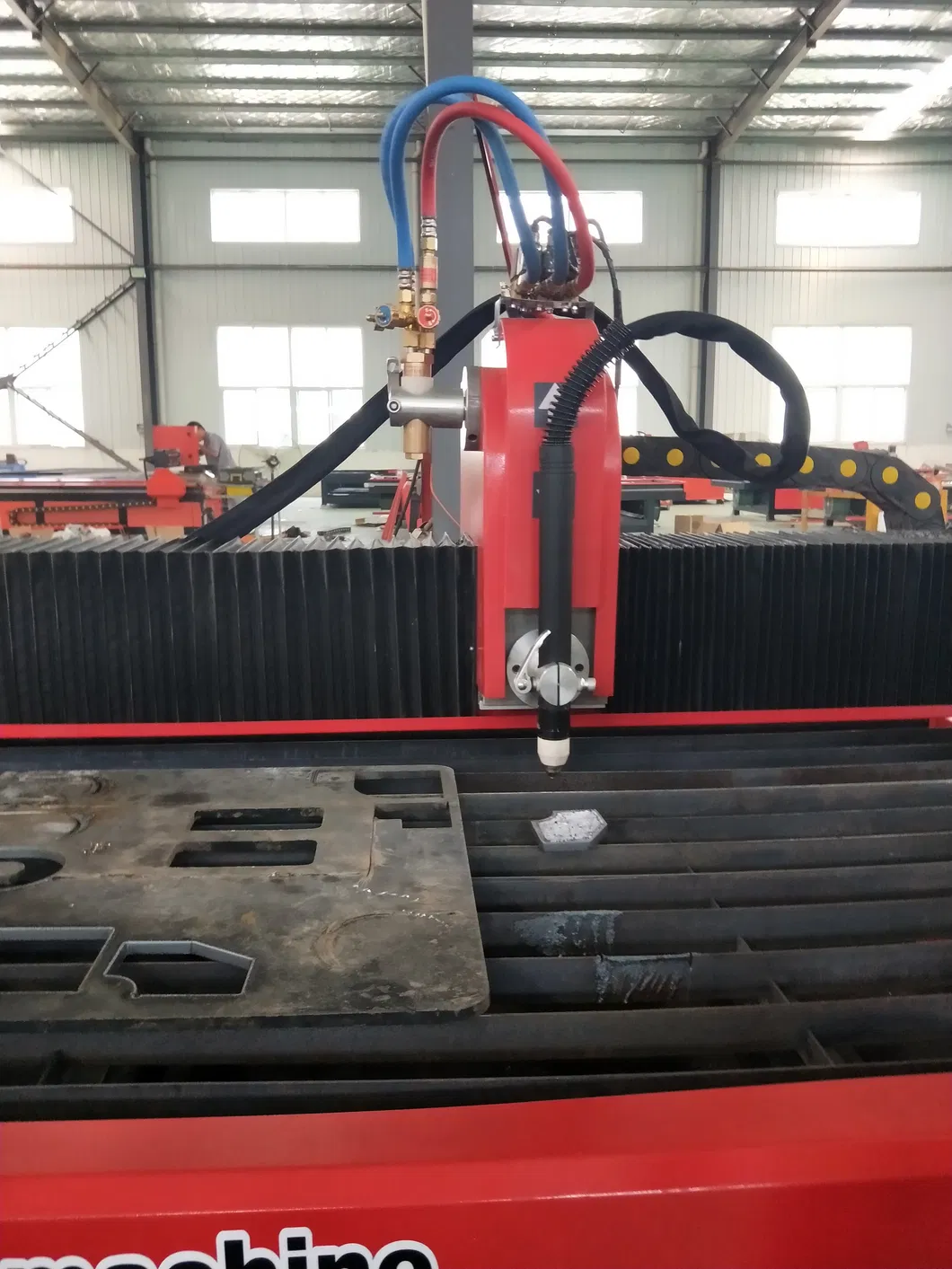 CNC Square Tube Plasma Cutting Machine 150 Pneumatic Chuck Metal Sheet Plasma Cutter