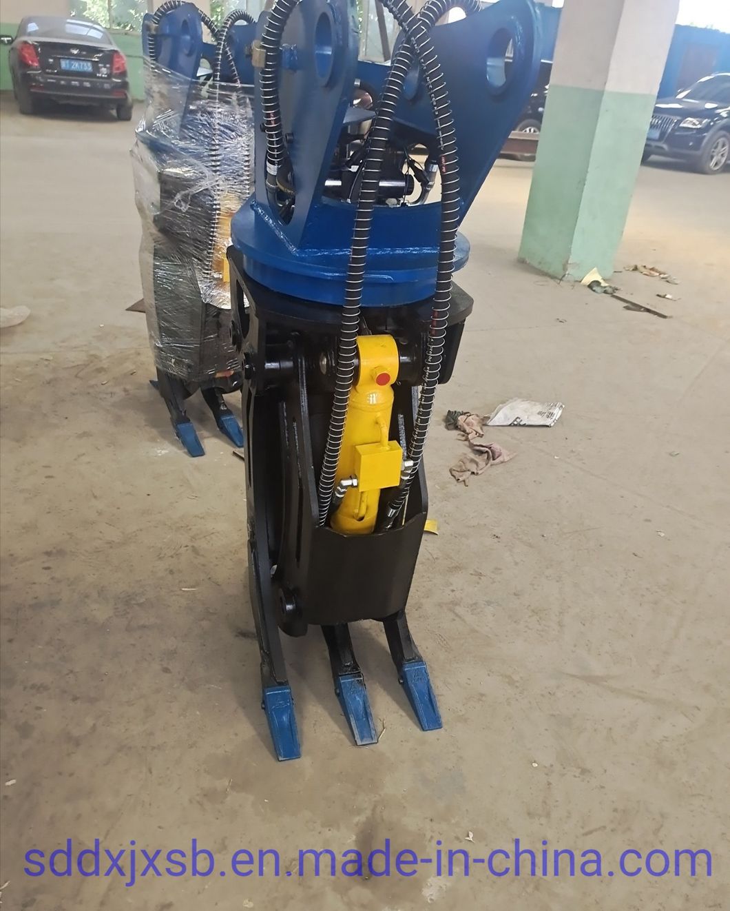 Factory Price 360 Degree Rotatory Dual Cylinder Heavy Type 3+2 Claw Rock Grapple for Excavator 18ton Light Grade Part