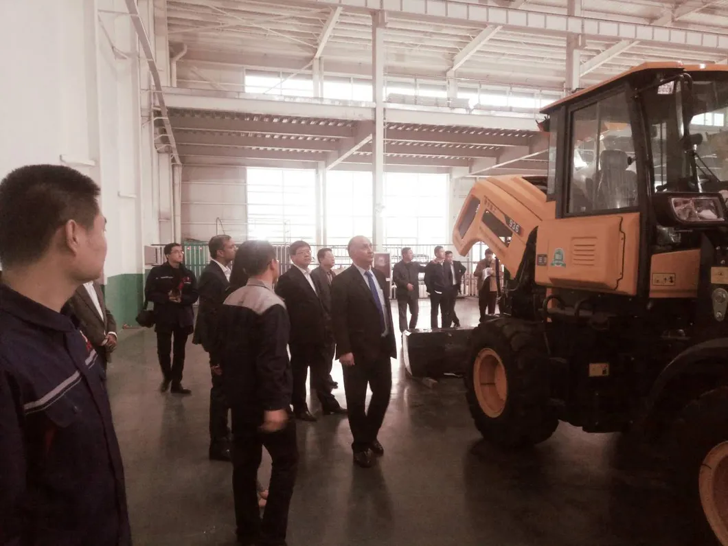 Fashion Market Wheel Loader Price  Cargador Luyu 26t-K Side Loader