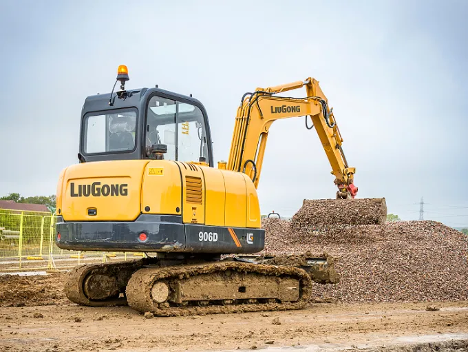 Good Price Liugong 8.7 Ton Crawler Excavator