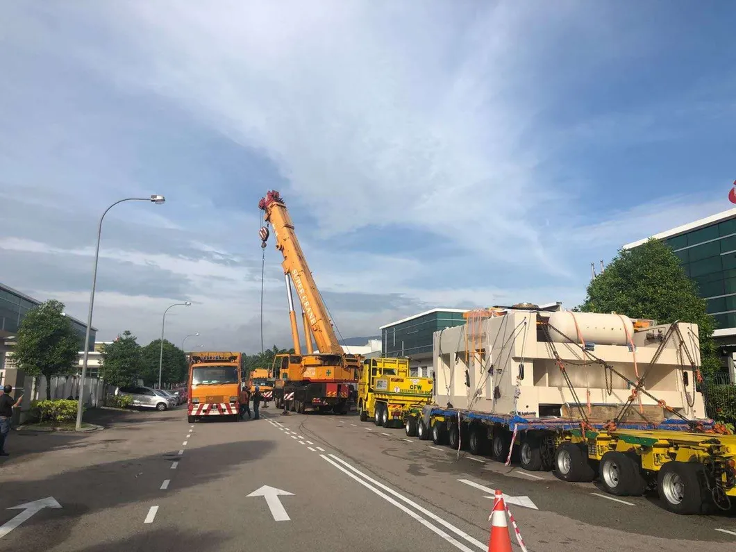 High Speed Power Press Machine Works with Automatic Sheet Metal Feeder in Small Metal Parts