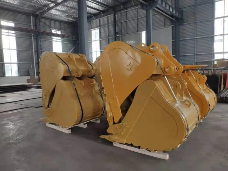 High-Strength Excavator Digging Bucket R520 for Hard Soil