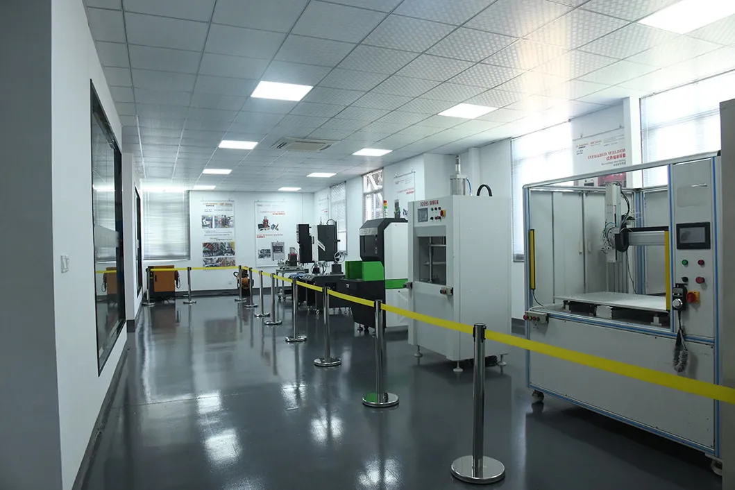 Laser Plastic Welder