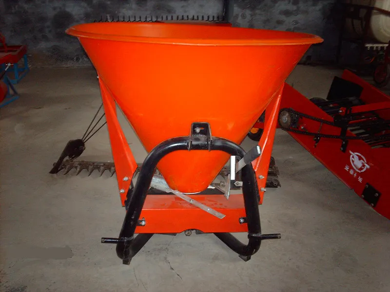Manure Spreader for Farming or Garden
