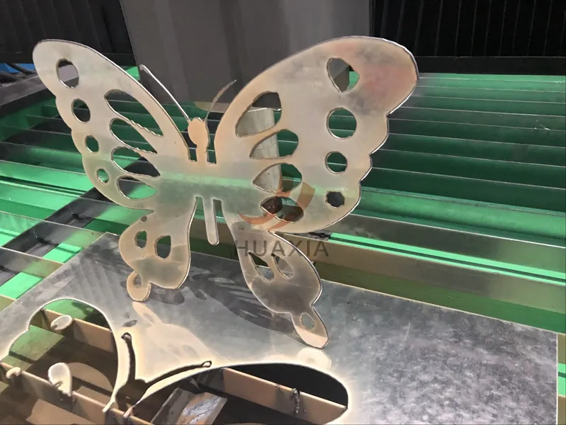 Portable Economical Equipment CNC Metal Sheet Pipe Plasma Cutting Machine