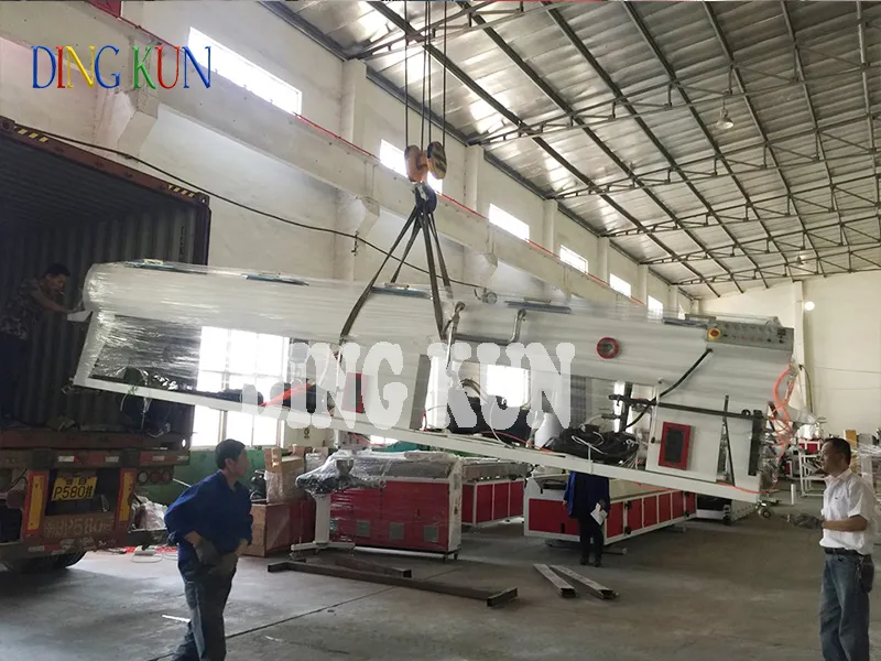 PVC Pipe Plastic Machine / PVC Water Pipe Production Line