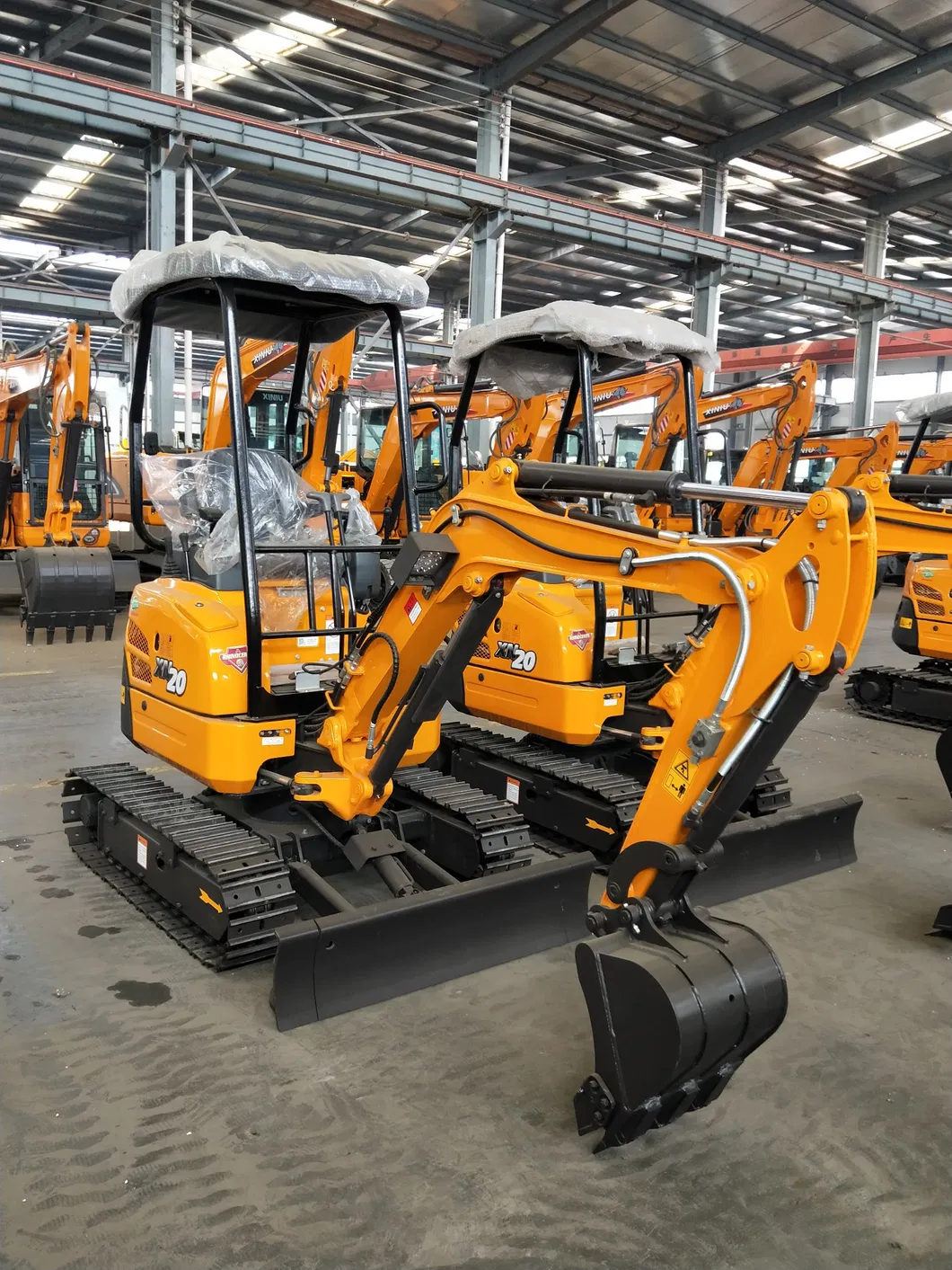 Rhinoceros Europe Five Standard Mini Bagger, Mini Excavadora 2ton for Sale