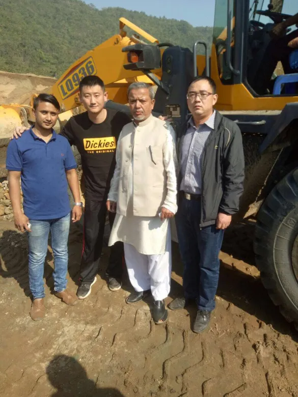 Shantui 5 Ton Capacity Large Wheel Loader L56 Construction/Engineering/Foresture/Agriculture