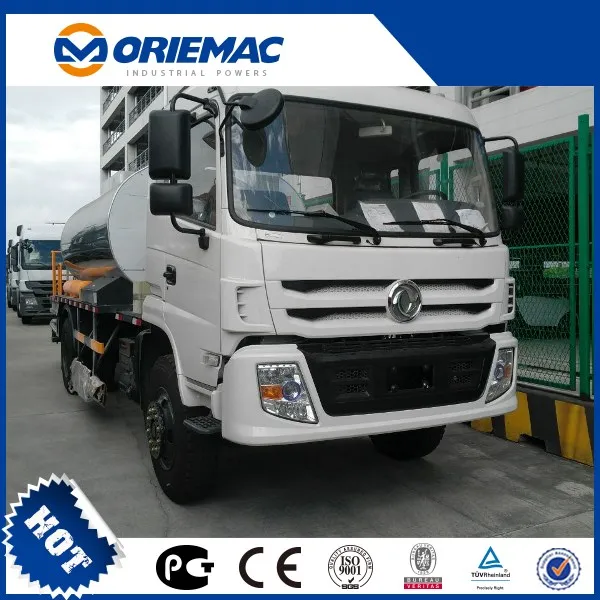 Sinotruck HOWO Asphalt Distributor Truck with 16cbm Capacity