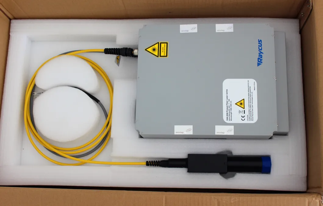 Split Portable Type 20W 30W 50W Mini Fiber CO2 Laser Marking Machine