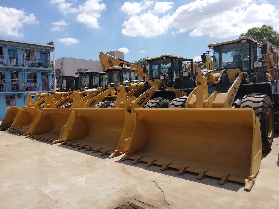 Used 20 Ton Caterpillar Road Roller Cat CS683, CS583 Vibrating Roller for Sale