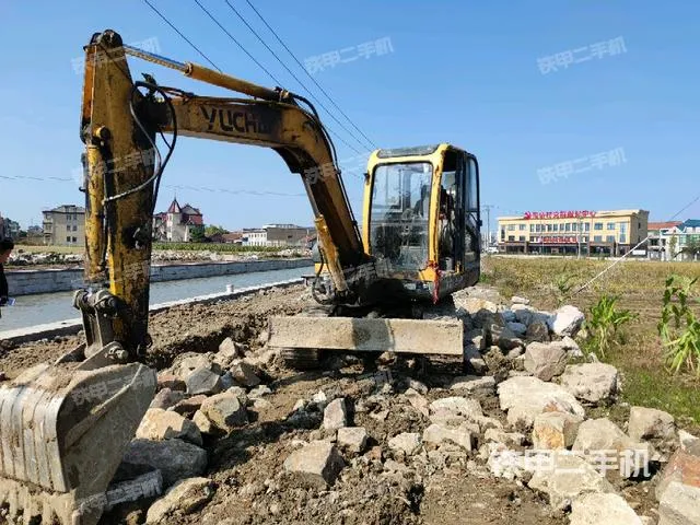 Used Excavator Second-Hand Digger Yuchai Yc60-8 Small Mini Crawler Backhoe Construction Equipment