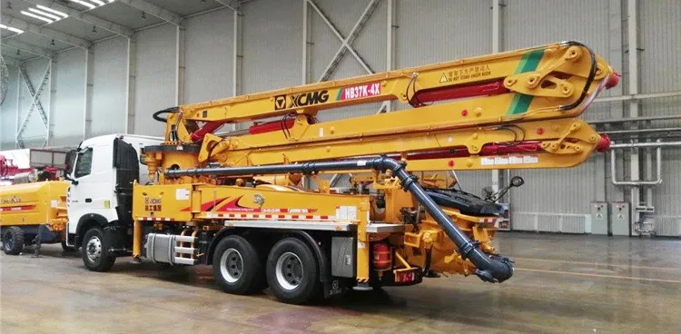 XCMG Official Concrete Truck Hb37K Schwing 37m Small Hydraulic Concrete Pump Truck Price